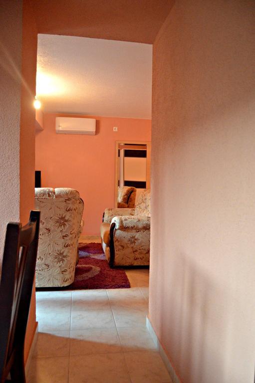 Apartments Bucin Cattaro Esterno foto