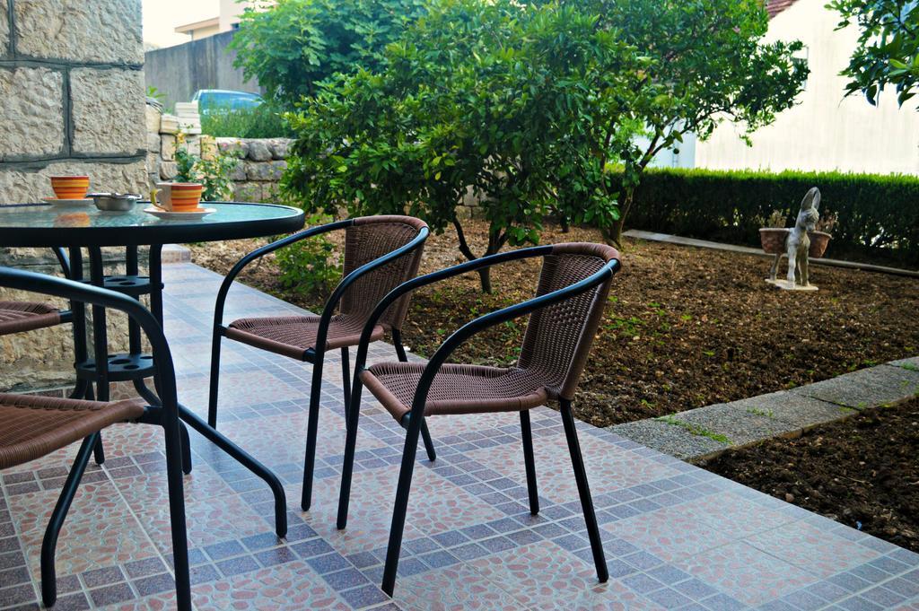 Apartments Bucin Cattaro Esterno foto